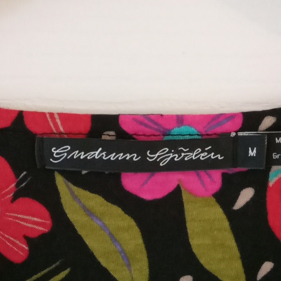 Gudrun Sjoden Black Floral Organic Cotton Snap Jacket - Picture 2 of 7